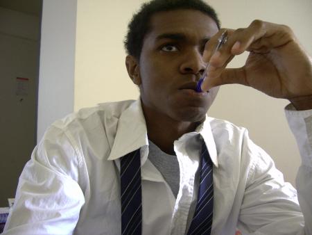 L� c lorsq j'sui ch� moi entrin de reflechir, avant de...